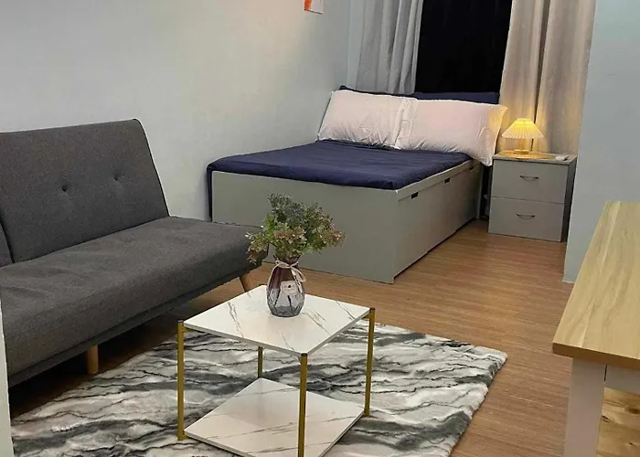 Save & Chill In J&d Hive Near Mactan Airport And Jpark 3* Pajak
