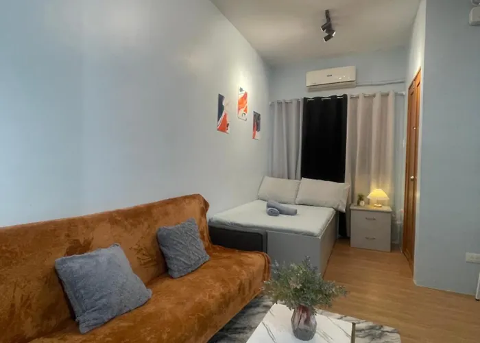 Save & Chill In J&d Hive Near Mactan Airport And Jpark 3*